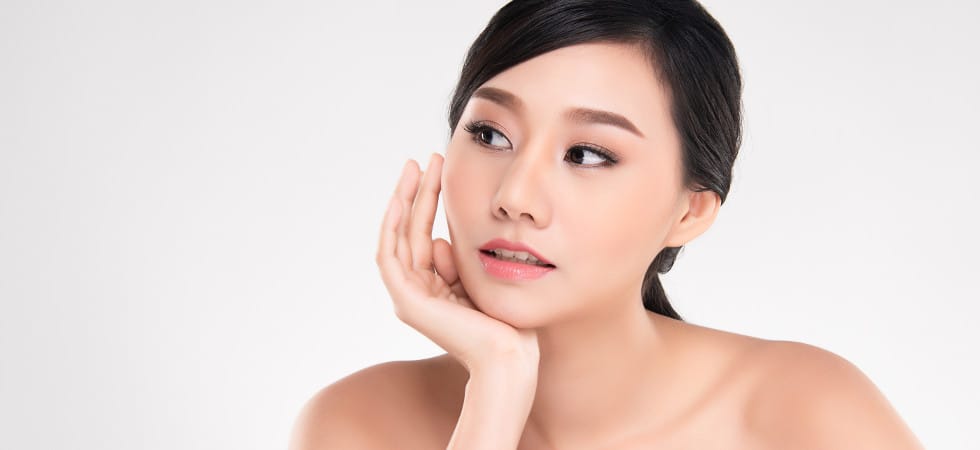 How To Stay Looking Younger. The Korean's Secret.