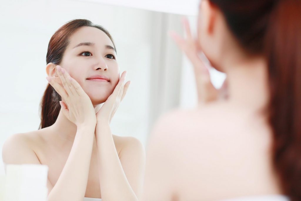 KOREAN “GLASS SKIN” SKINCARE ROUTINE